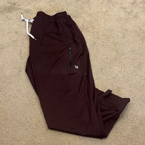 Vouri Men's Burgundy Jogger Pants